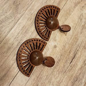 Elegant Fan Shape Wood Women's Fashion Jewelry Dangle Earrings